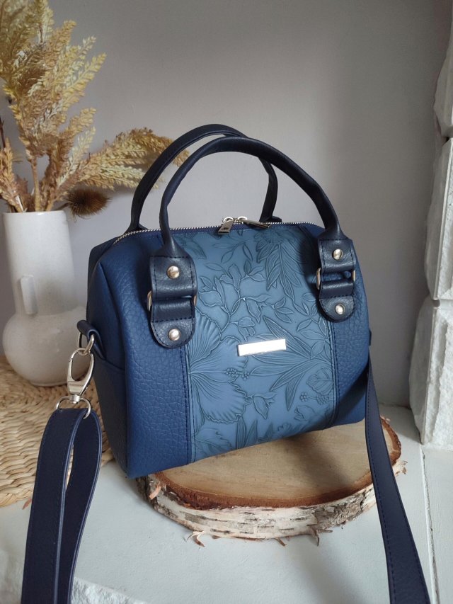 Torebka kuferek granat