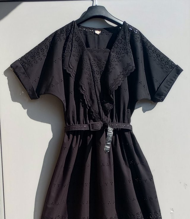 Sukienka vintage haft