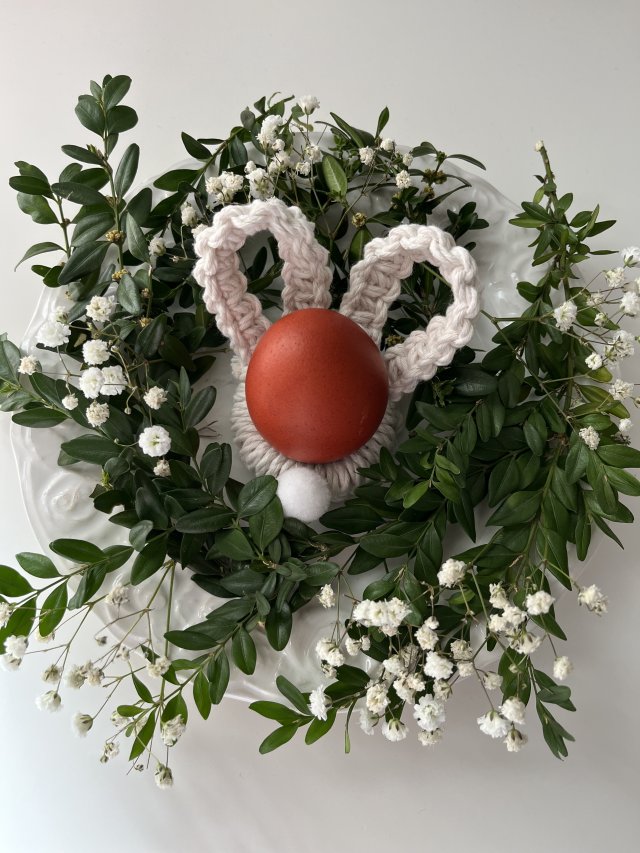 Wielkanocne zajączki makrama – podstawki na jajko / pierścienie na serwetki 6szt