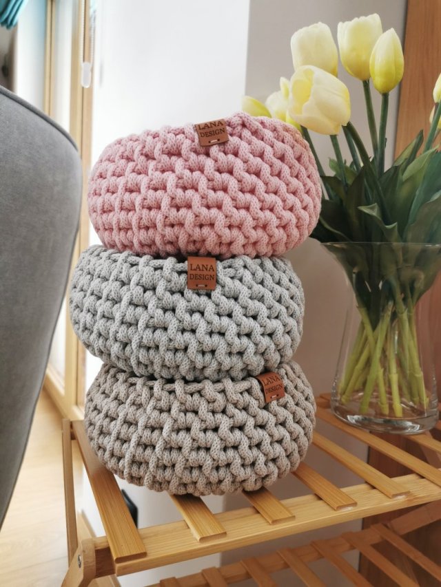 Koszyki na kosmetyki do łazienki