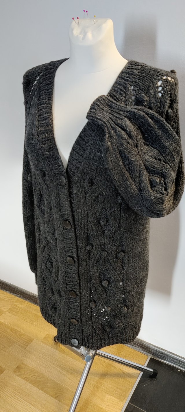 kardigan damski ręcznie zrobiony