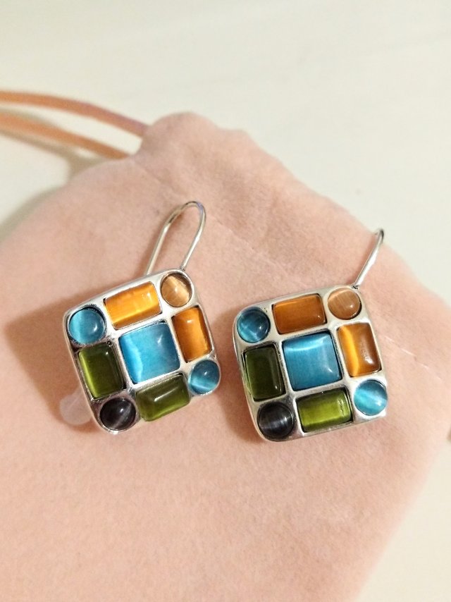 Kolorowe kolczyki