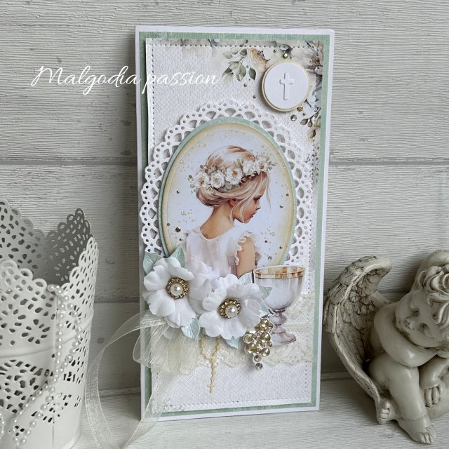 Kartka gratulacyjna na komunię dziewczynki