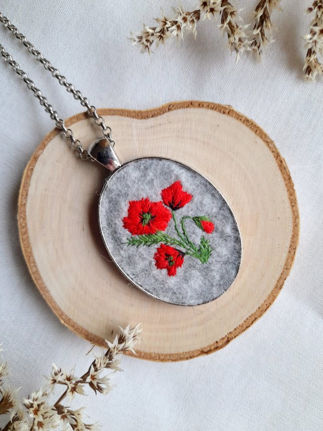 Naszyjnik Polne maki owalny duży