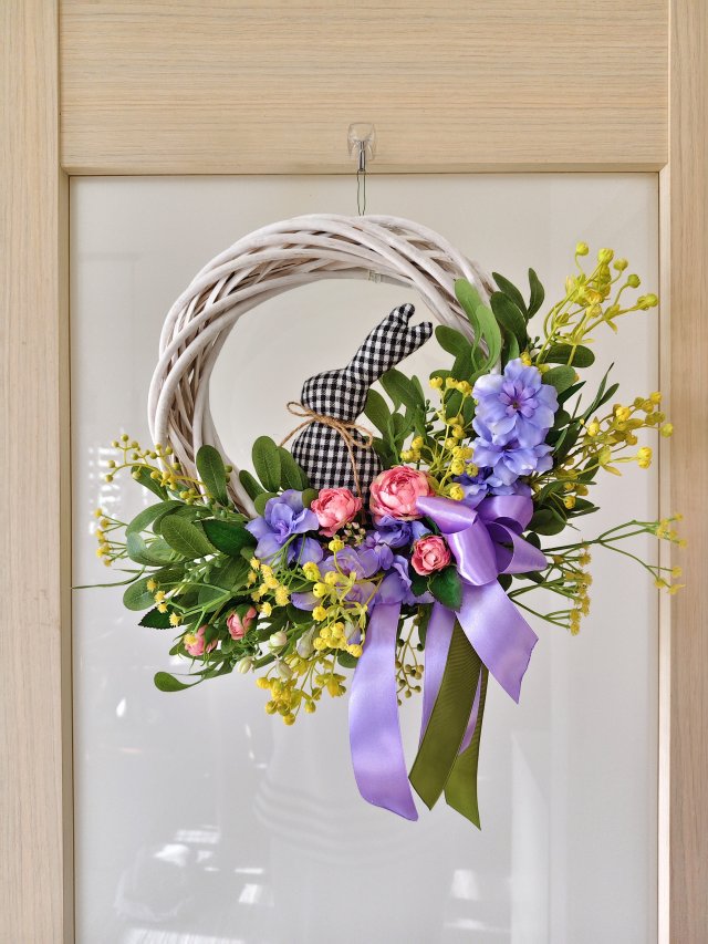 Wianek wielkanocny królik