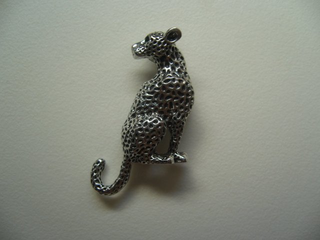 PIĘKNA BROSZKA GEPARD