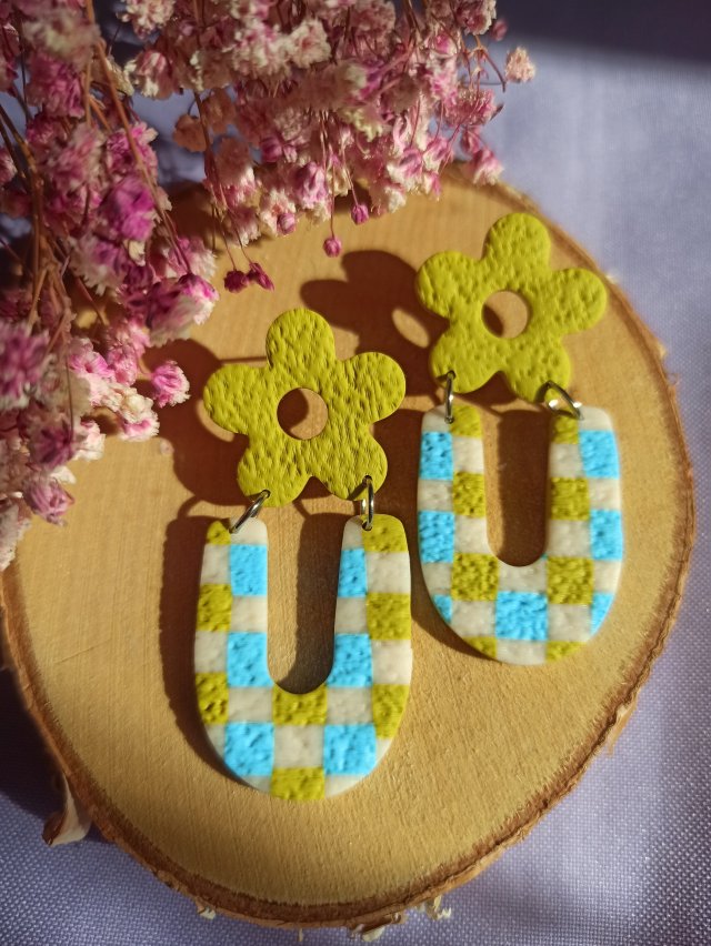 Kolczyki z gliny polimerowej wiosenna kratka