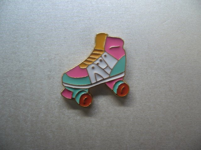 PIN PRZYPINKA WROTKA WROTKI