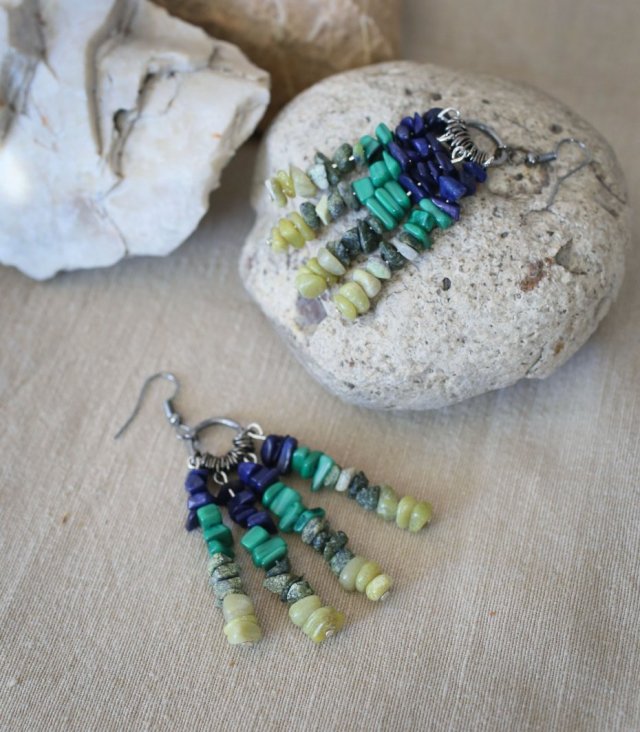 Długie optymistyczne kolczyki szafirowo-zielone