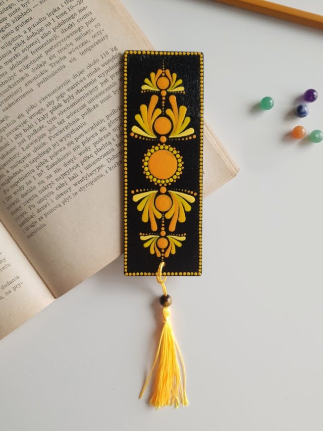 Żółta zakładka do książki - czakra splotu słonecznego, z naturalnym kamieniem