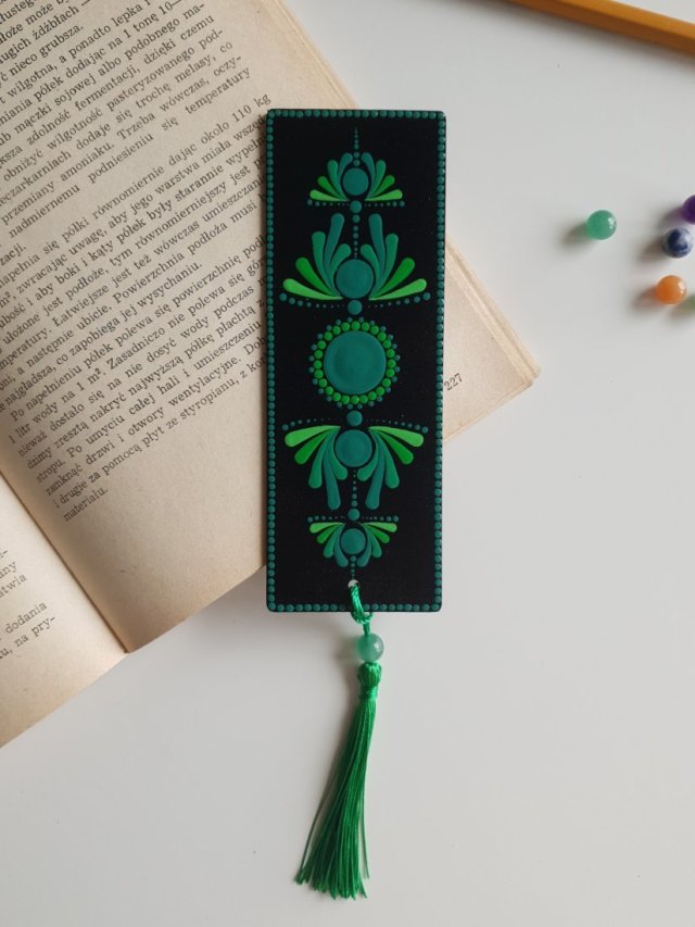 Zielona zakładka do książki - czakra serca, z naturalnym kamieniem