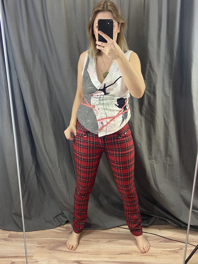 Banned Apparel spodnie