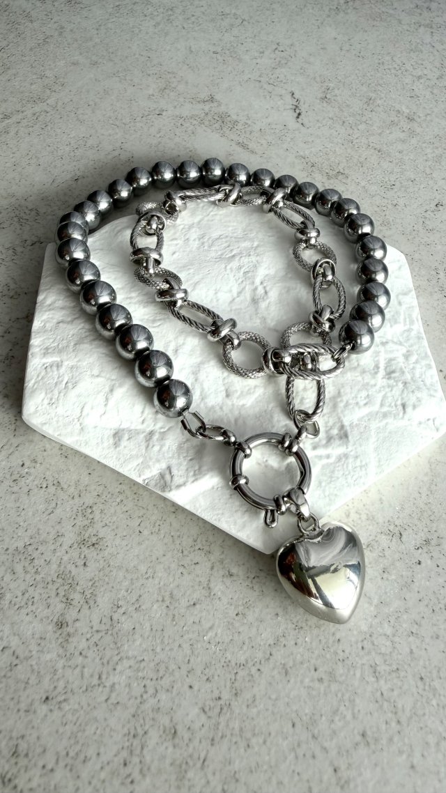 Naszyjnik “Wielowymiarowość"