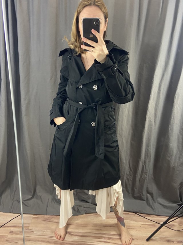 Betty Barclay trencz