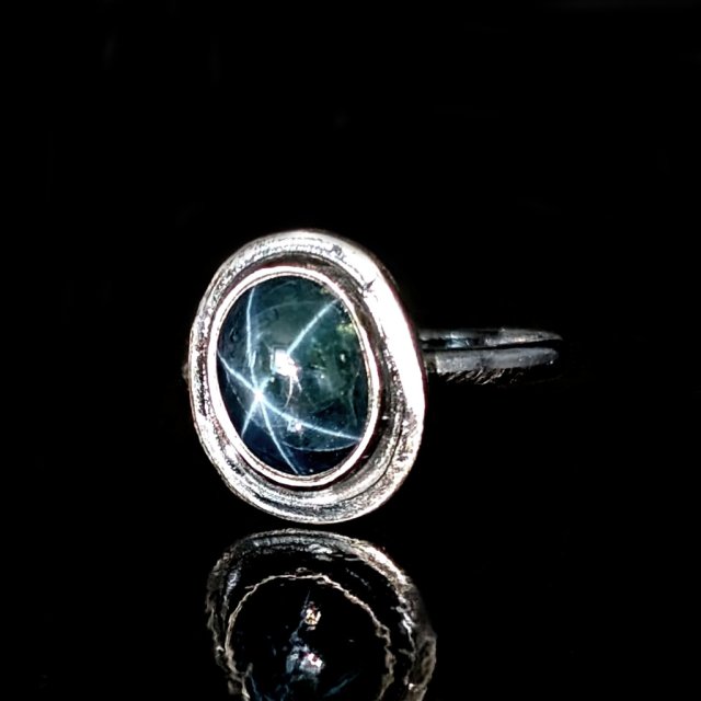 RETRO SZAFIR GWIAŹDZISTY