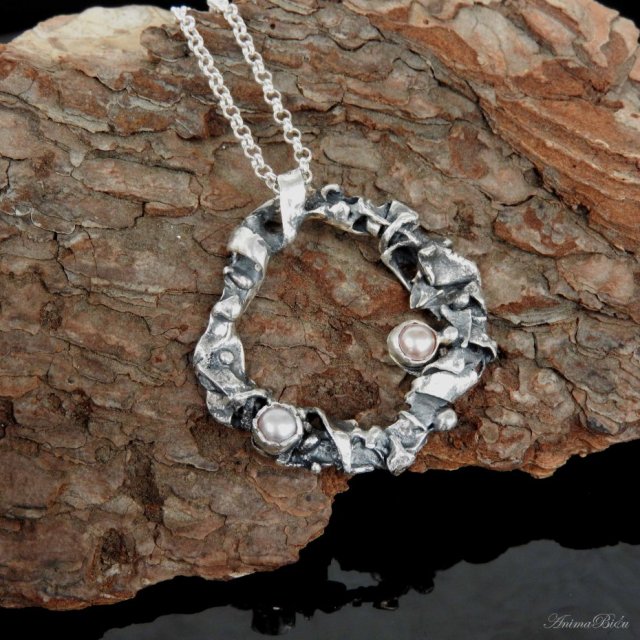 Naszyjnik srebrny z perłami