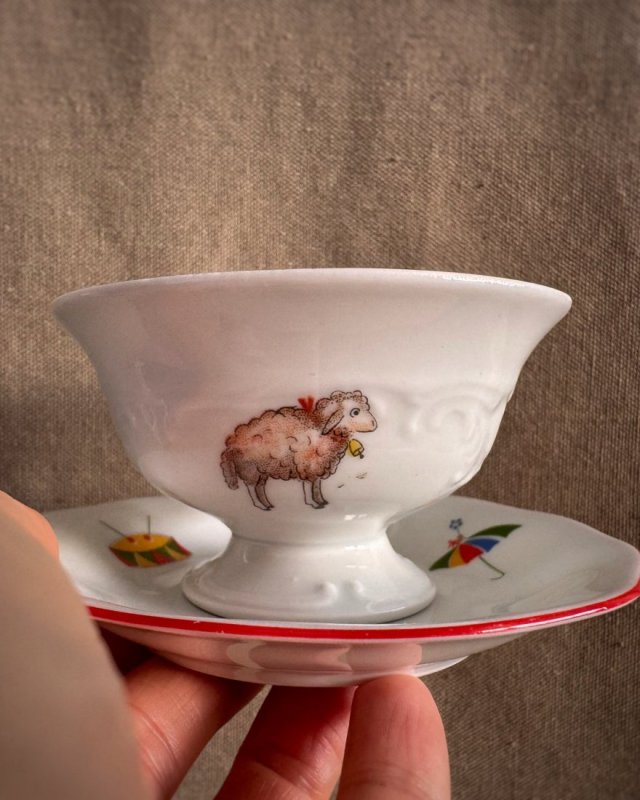 Filiżanka z barankiem, Wawel, II połowa XX w.