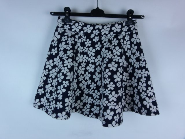 Divided by H&M kloszowana spódnica kwiaty / S