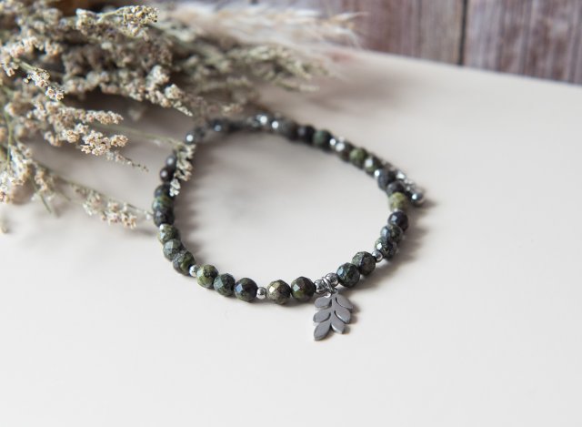 Bransoletka AUTUMN LEAF z kamieni - jaspis smoczy i liść