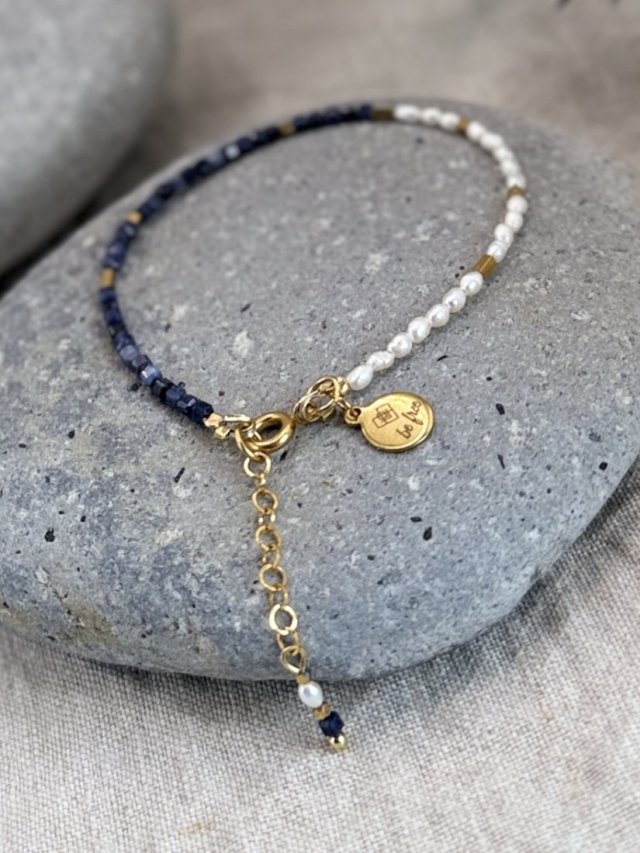 Minimalistyczna bransoletka z kamieni naturalnych - szafir, perła, hematyt