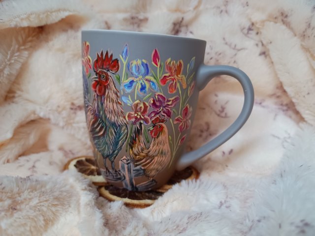 Kubek retro kogucik kurka i irysy ręcznie malowany 300 ml.