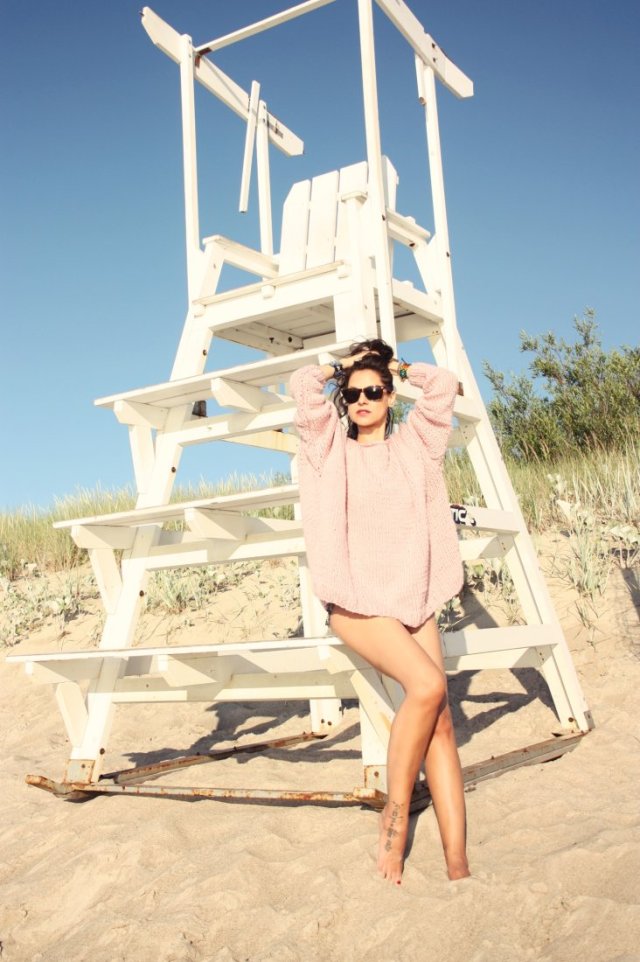 SWETER  HANDMADE PUDROWY RÓŻ