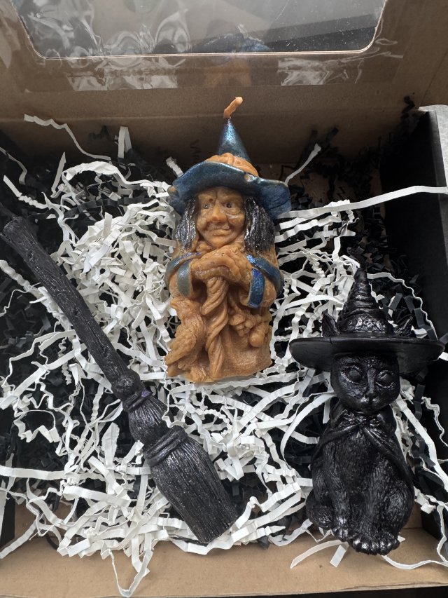 Zestaw Wiedźmowy - Baba Jaga/CzarnyKot/Miotla- 100% wosk pszczeli