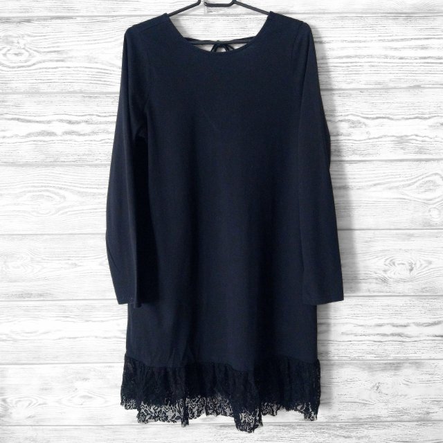 Asos sukienka z koronką (F)