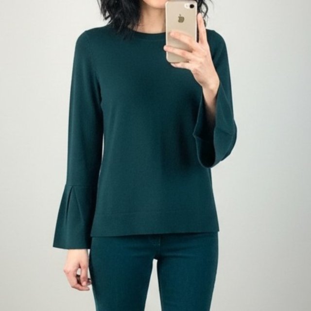 H&M bluzka z rozszerzanymi rękawami (F)