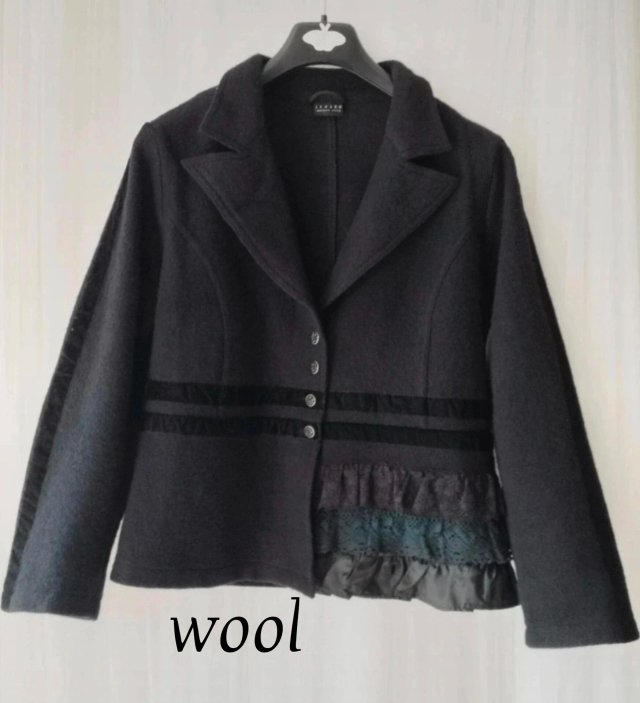 Jensen wełniany wełna piękny unikat damski czarny koronka 42 XL