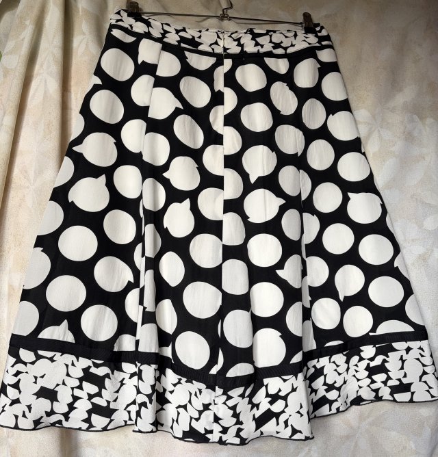 BETTY BARCLAY COLLECTION efektowna elegancka 100% SILK rozkloszowana jakościowa spódnica jedwabna