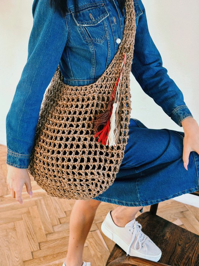 Torebka handmade boho z juty – duża ażurowa torba na ramię