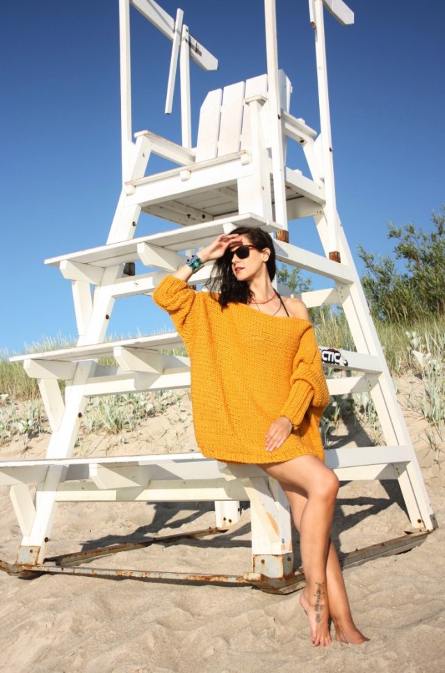 SWETER HANDMADE OVERSIZE