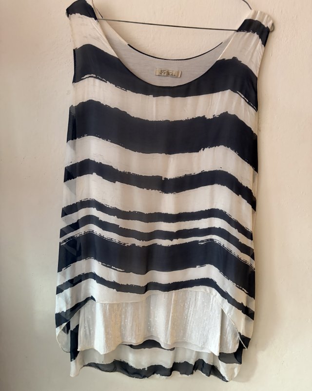 Feel moda - silk i viskoza - made in Italy  - oryginalna asymetryczna zwiewna bluzka