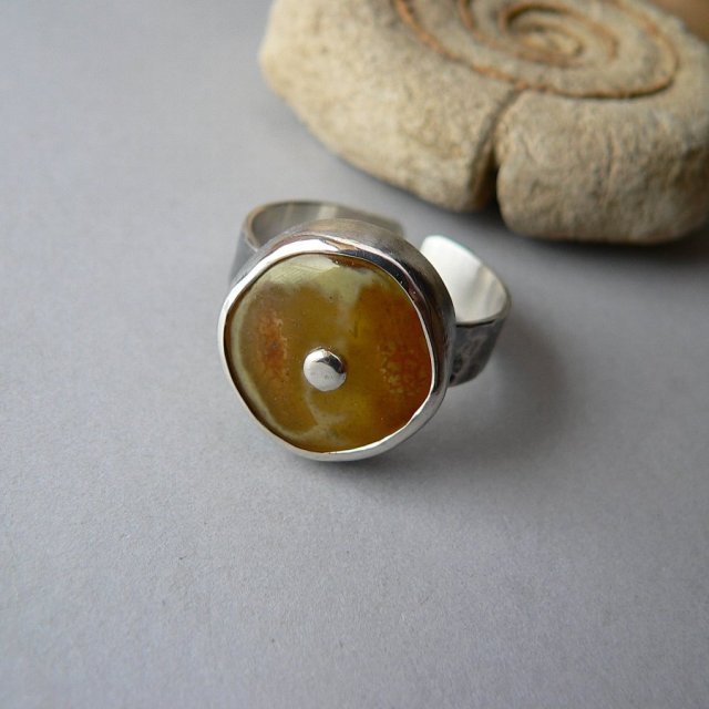 -bursztyn-pierścionek-