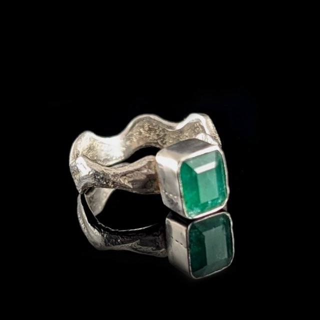 SZLACHETNOŚĆ SZMARAGDU