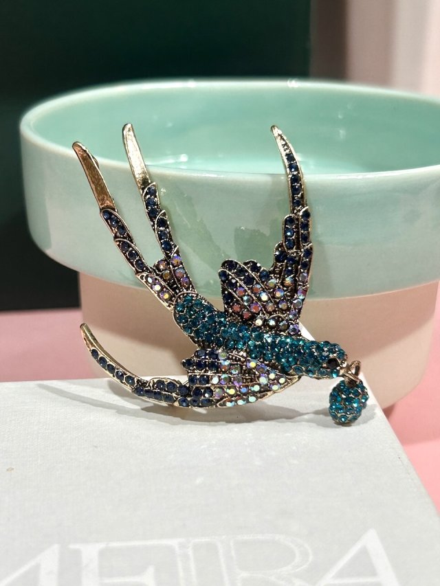 ❦❦ cudna jaskółeczka ❦❦