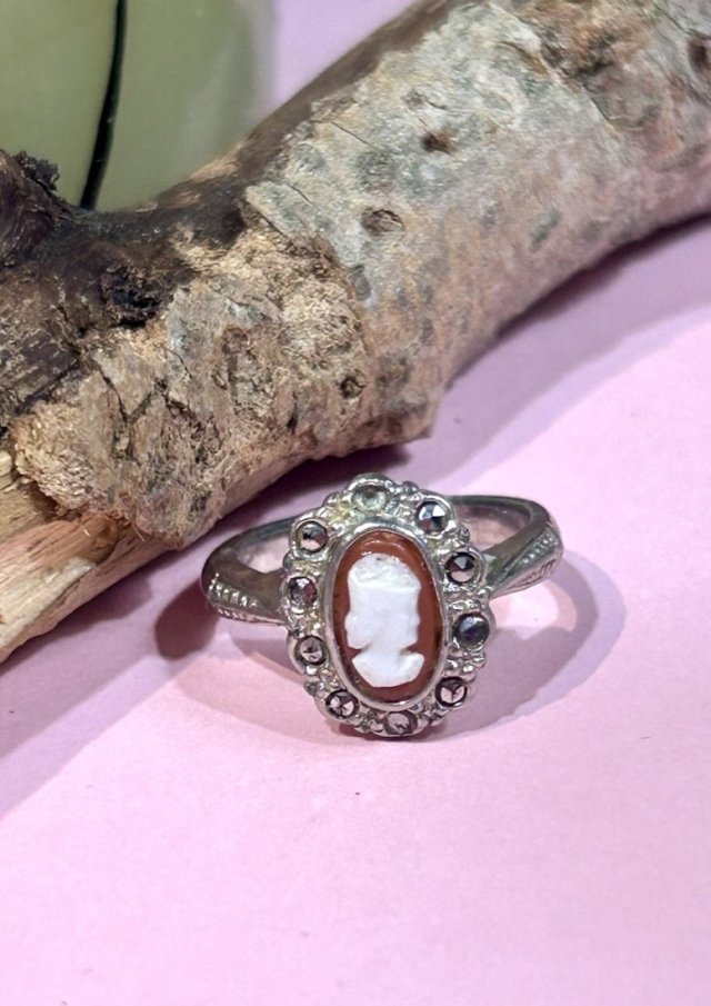 ☘︎ ☘︎ śliczna kamea ☘︎ ☘︎