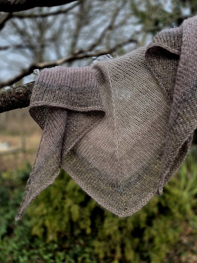 Beże w chmurach / puchata