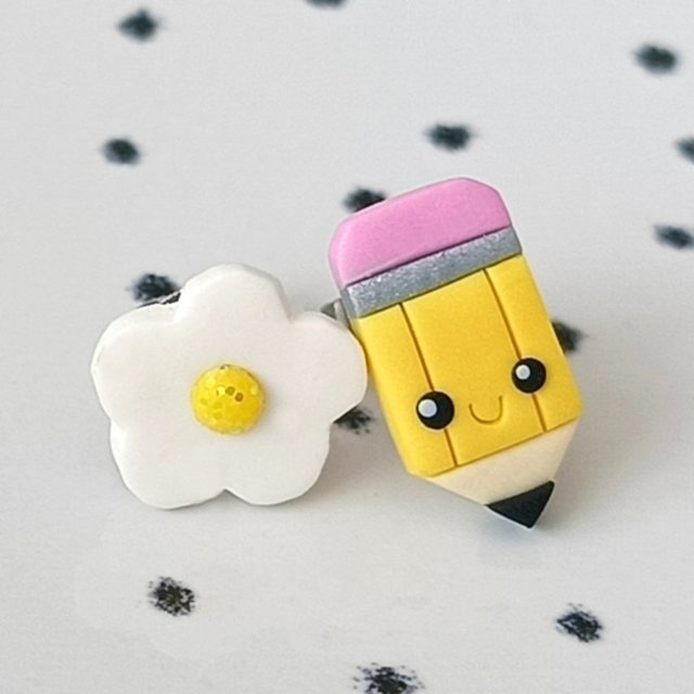 Kolczyki stokrotka i ołówek