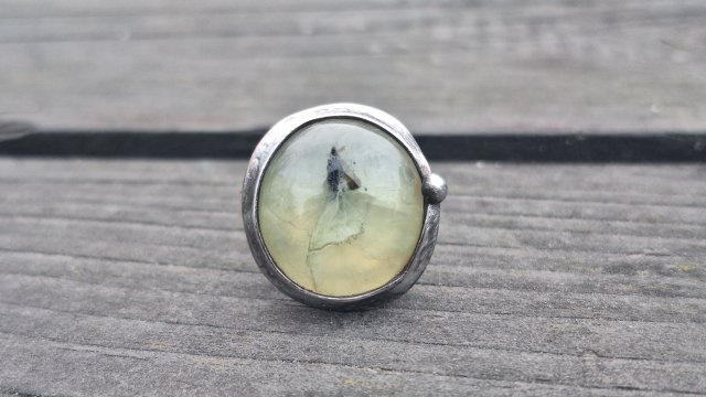 Prenit - pierścionek regulowany