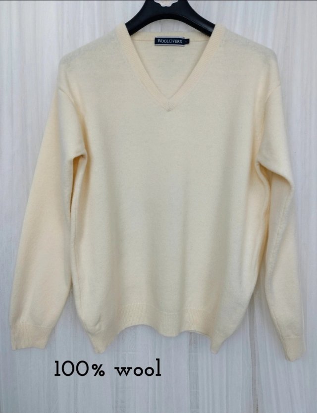 Woolovers beżowy sweter L oversize wełna v neck