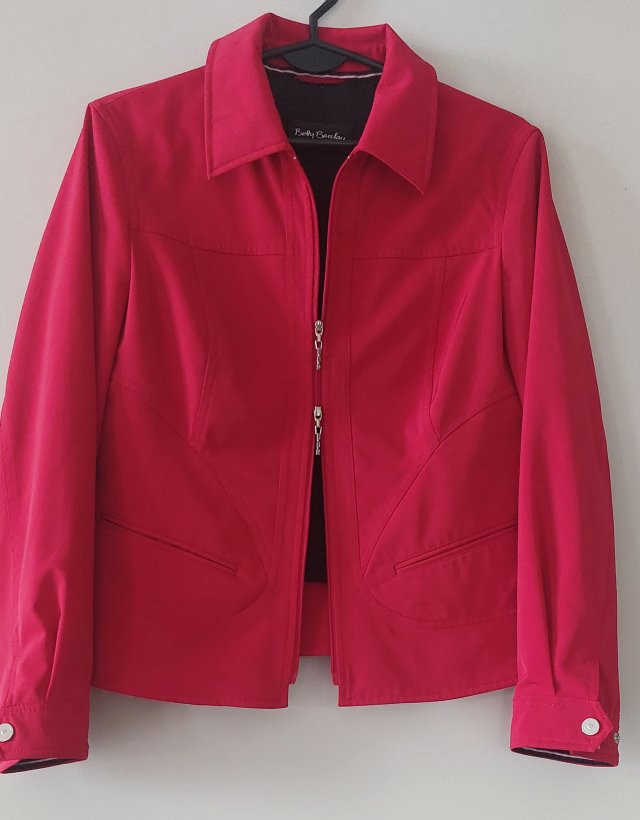 Vintage  czerwona  kurtka wiosenna Betty Barclay S