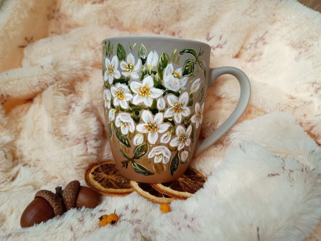 Jaśmin. Ręcznie malowany kubek 300 ml.