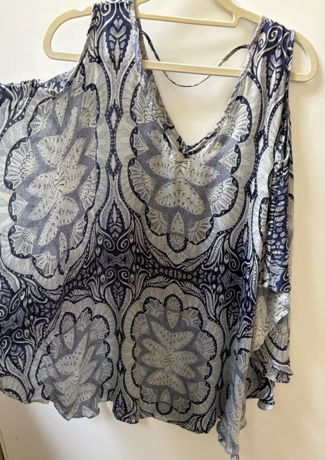 Silk nietoperz  zwiewna bluzka  oryginalna jedwabna bluzka