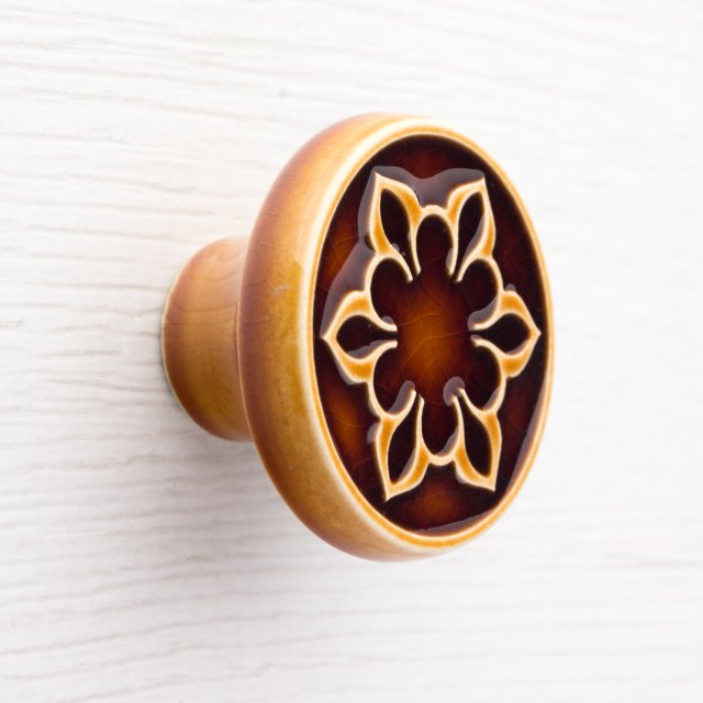 Gałka do mebli miodowo-brązowa, wz.2