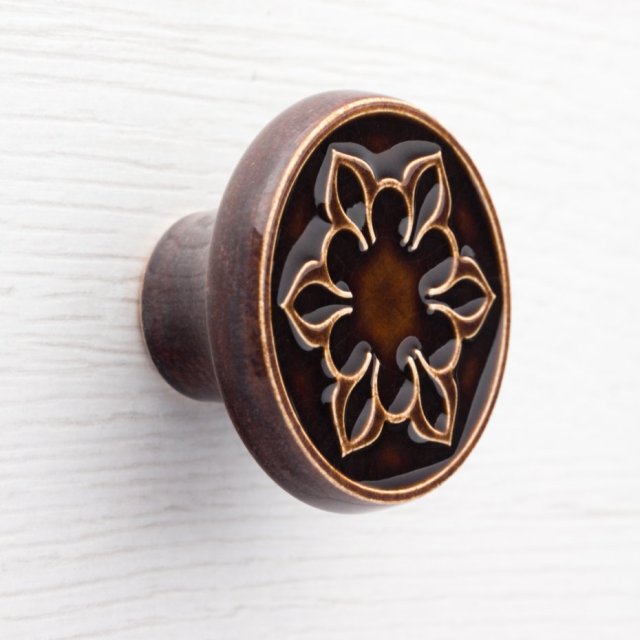 Ceramiczna gałka do mebli ciemnobrązowa, wz.2