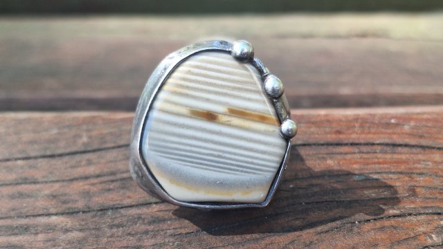 Krzemień pasiasty - pierścionek regulowany