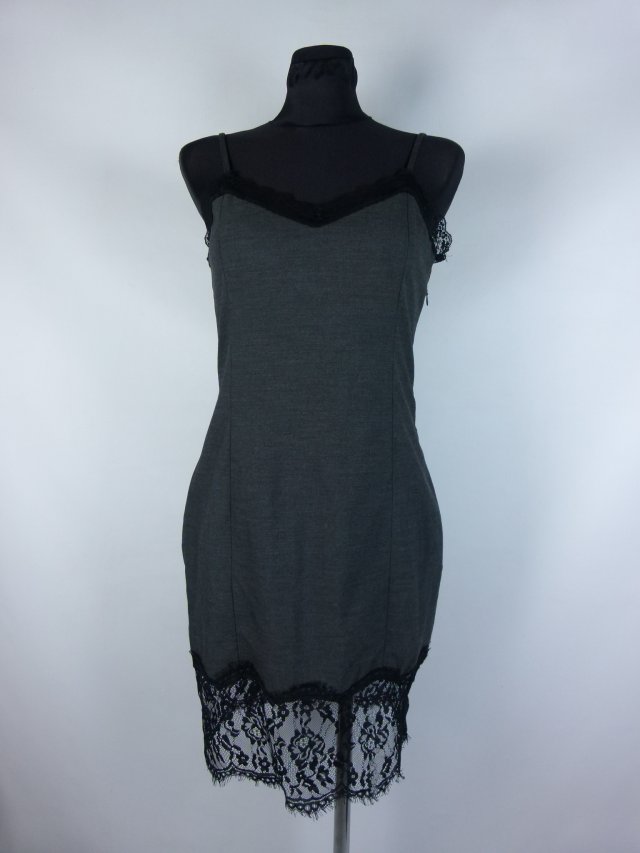 ZARA Trafaluc szara sukienka z koronką / M