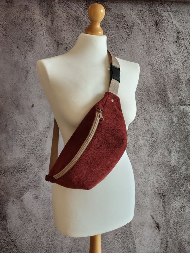 Pojemna damska nerka